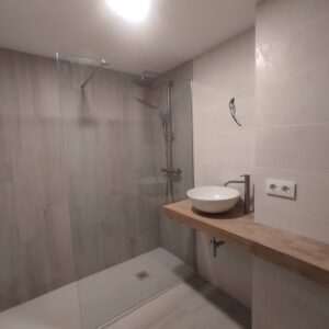Baño Echegaray 3